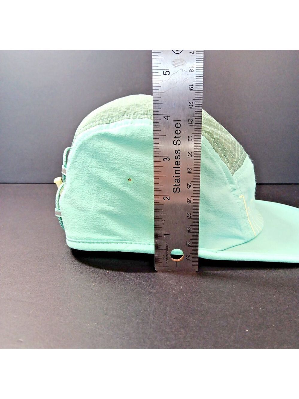 Size Small To Medium Lululemon Drawcord Hiking Cap Womens Wild Mint Dewy - Picture 5 of 12